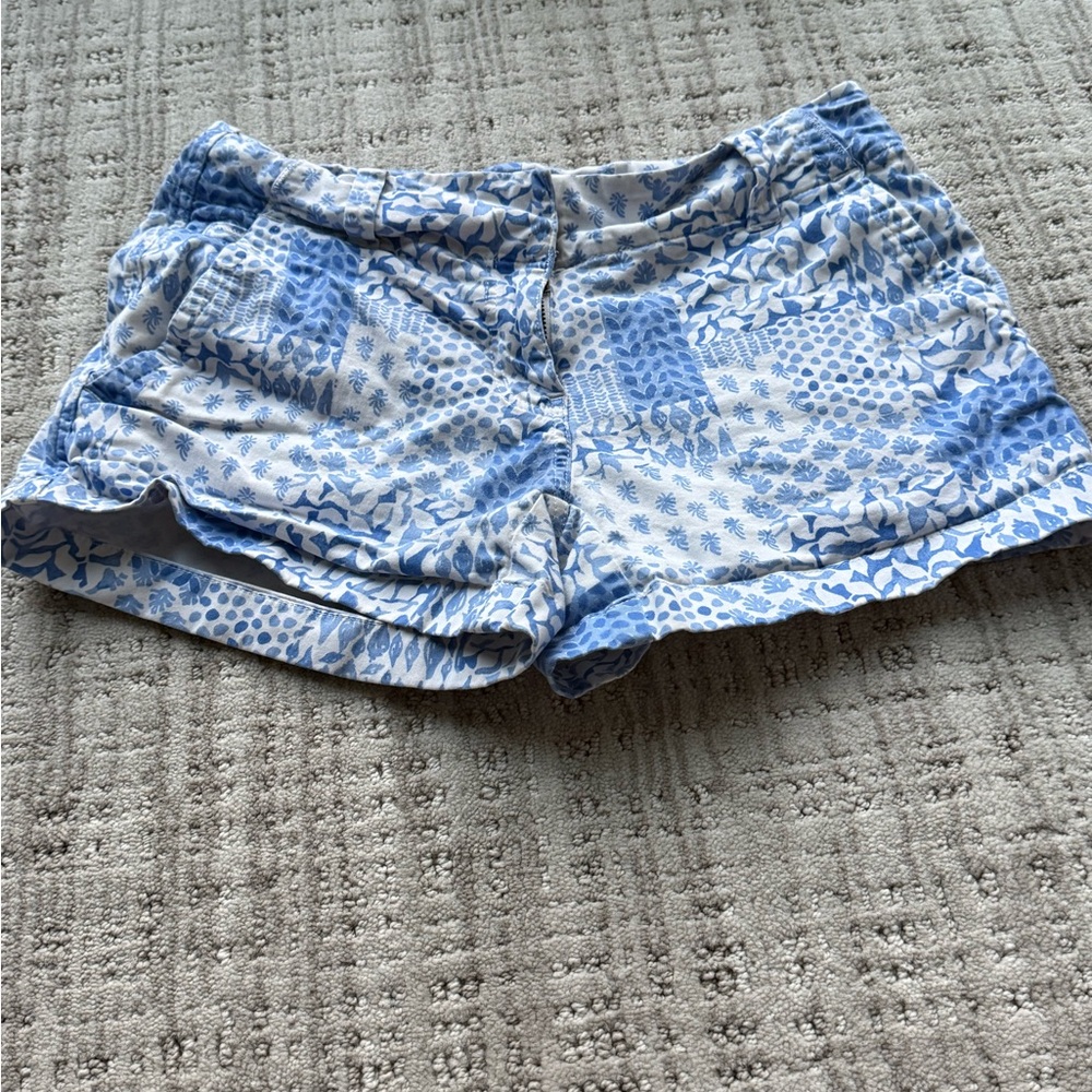 Vineyard Vines Blue & White Patchwork Floral Athletic Shorts